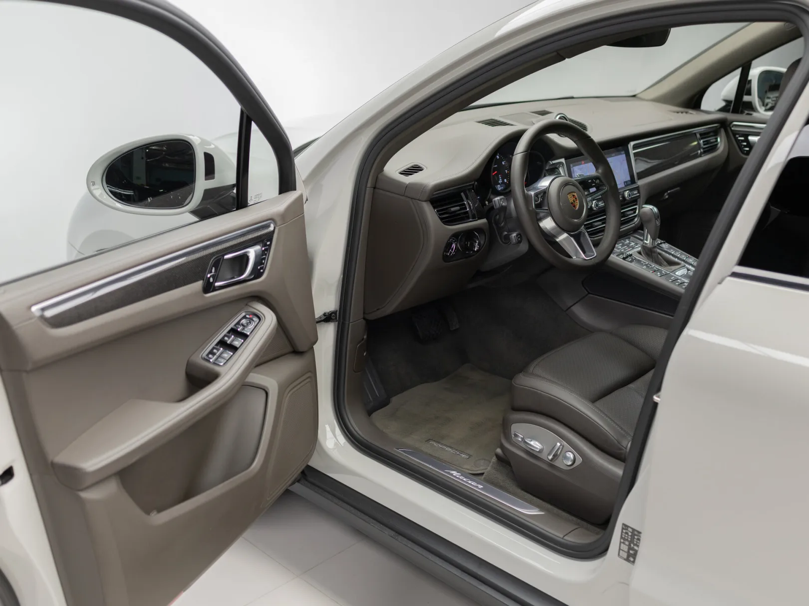Porsche Macan I Рестайлинг, 2019 — экстерьер, фото 7