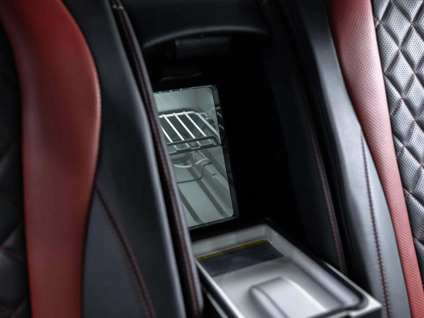 Bentley Flying Spur Individual II, 2017 — экстерьер, фото 30