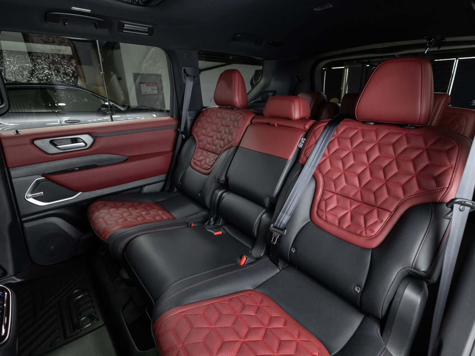Nissan Patrol LE Platinum City VII (Y63), 2026 — экстерьер, фото 30