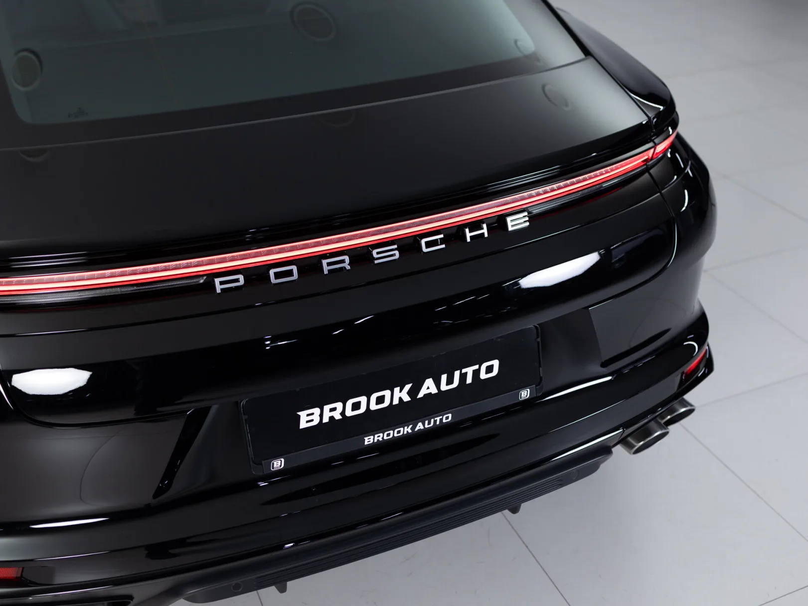 Porsche Panamera 4 III, 2024 — экстерьер, фото 30
