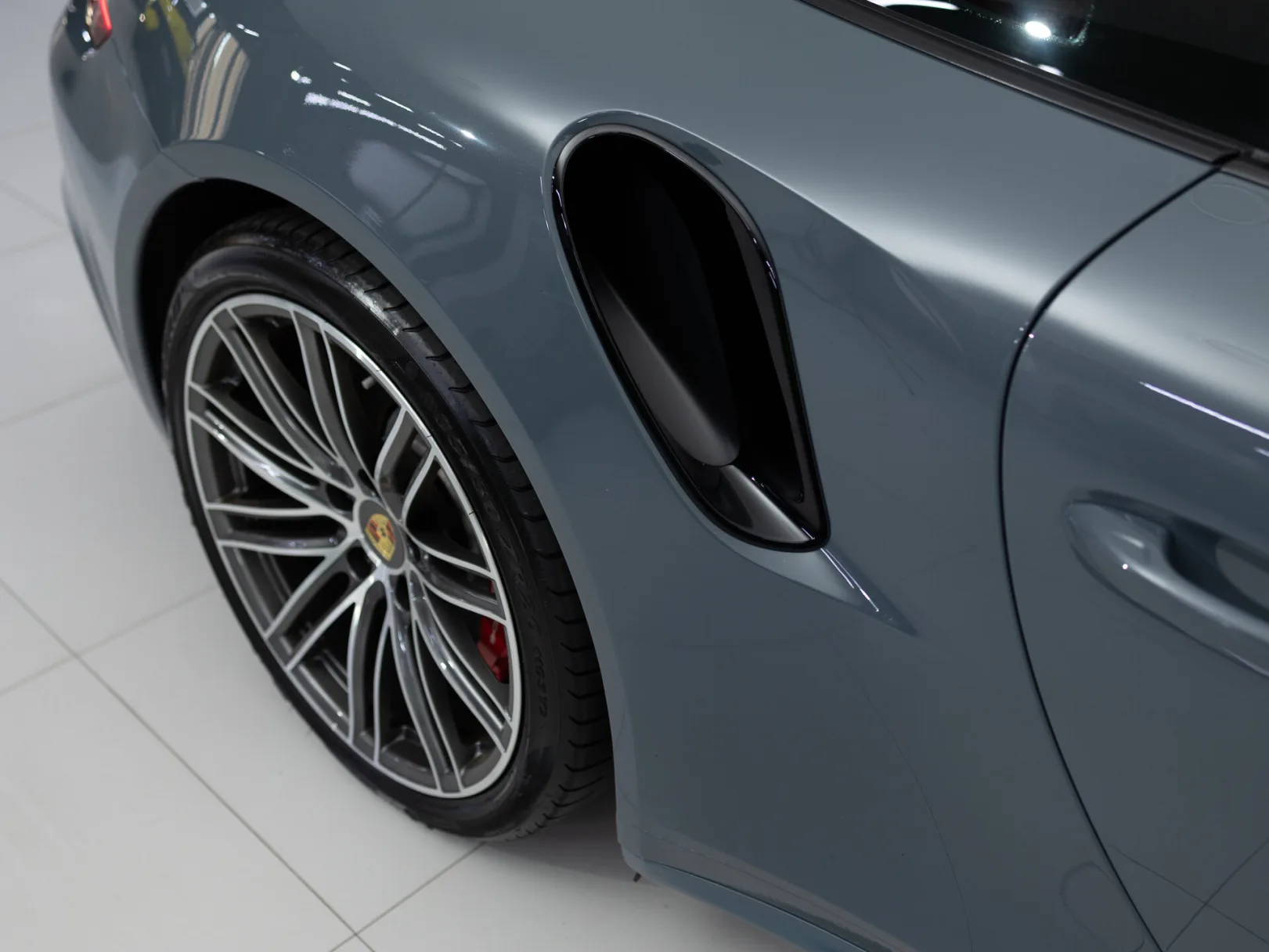 Porsche 911 Turbo VII (991) Рестайлинг, 2016 — экстерьер, фото 28