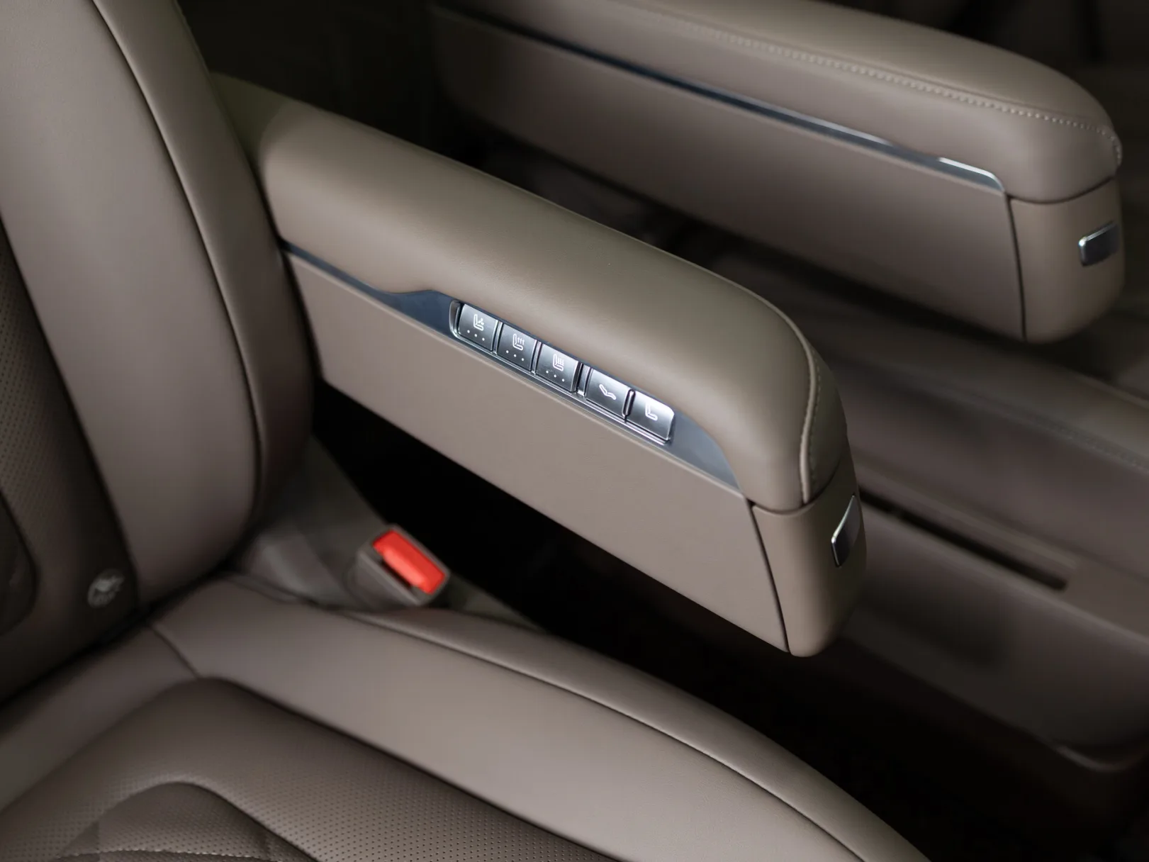 Aito M9 Max Extended Range 6-seater I, 2025 — экстерьер, фото 32