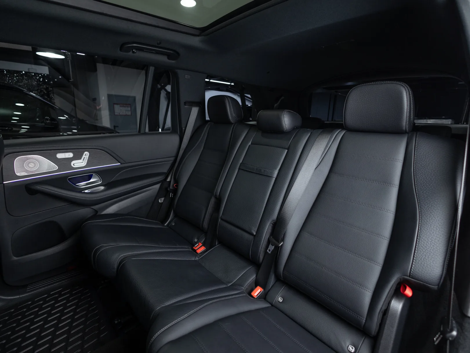 Mercedes-Benz GLS 450 4MATIC Premium Plus II (X167), 2021 — экстерьер, фото 26