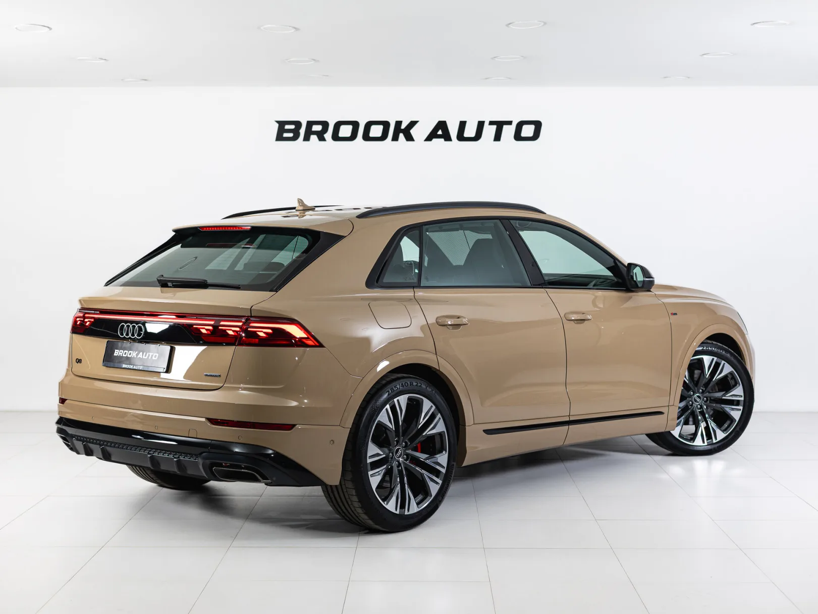 Audi Q8 55 TFSI I (4M) Рестайлинг, 2025 — экстерьер, фото 6