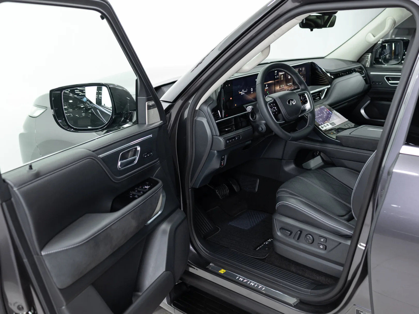 Infiniti QX80 Sensory II, 2026 — экстерьер, фото 7