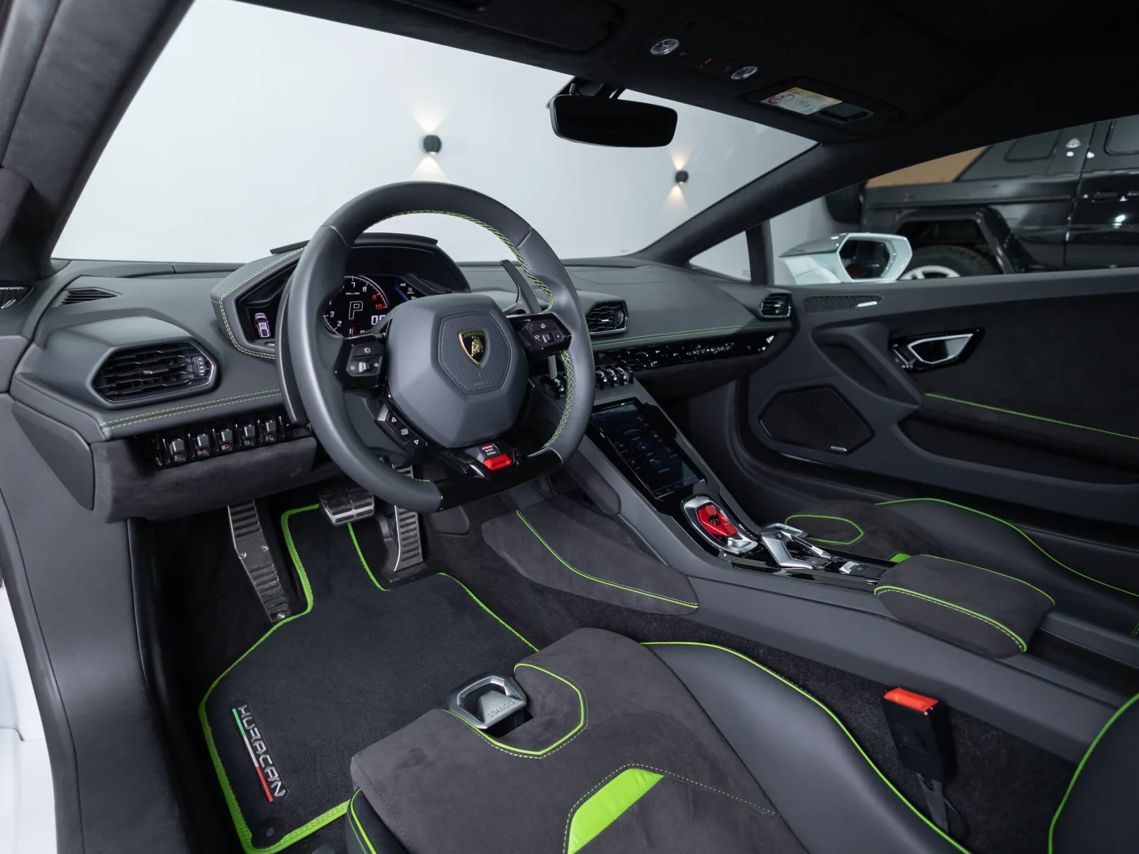 Lamborghini Huracán I, 2020 — экстерьер, фото 13
