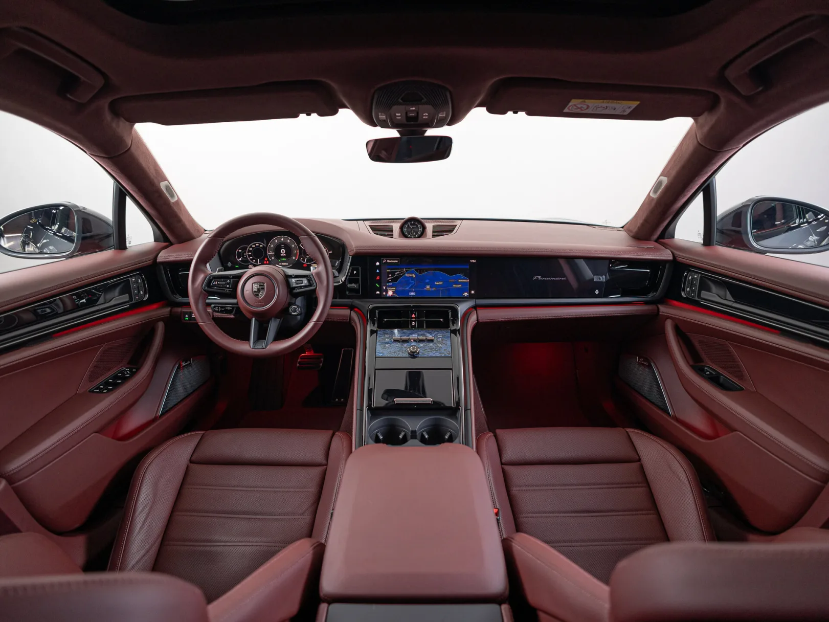 Porsche Panamera Turbo E-Hybrid III, 2025 — экстерьер, фото 36
