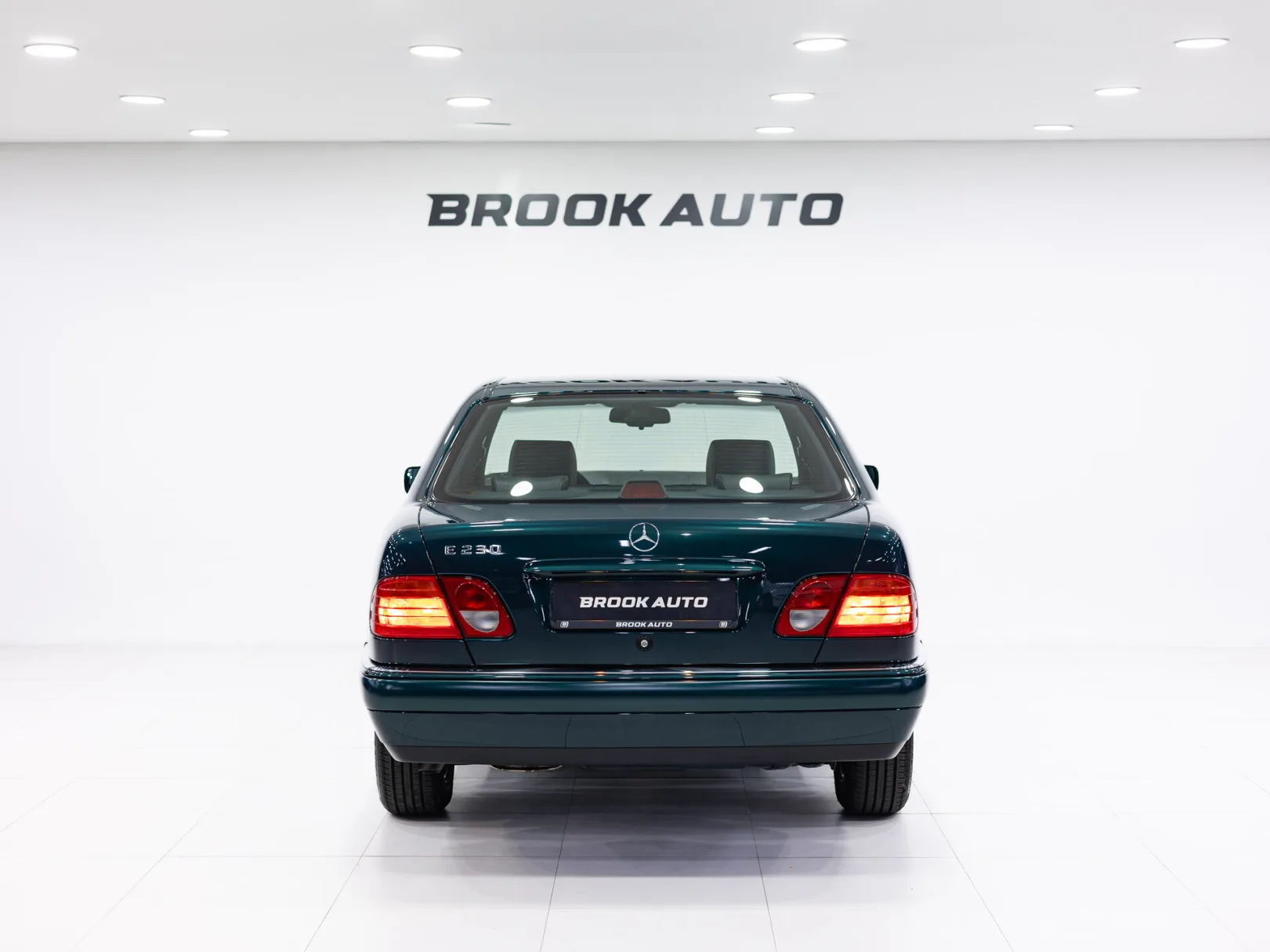 Mercedes-Benz E-Класс II (W210, S210), 1996 — экстерьер, фото 5