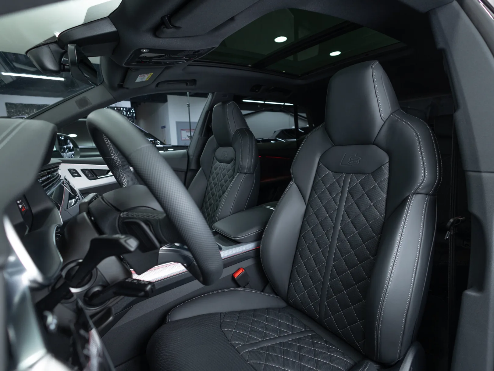 Audi Q8 50 TDI I (4M) Рестайлинг, 2025 — экстерьер, фото 11