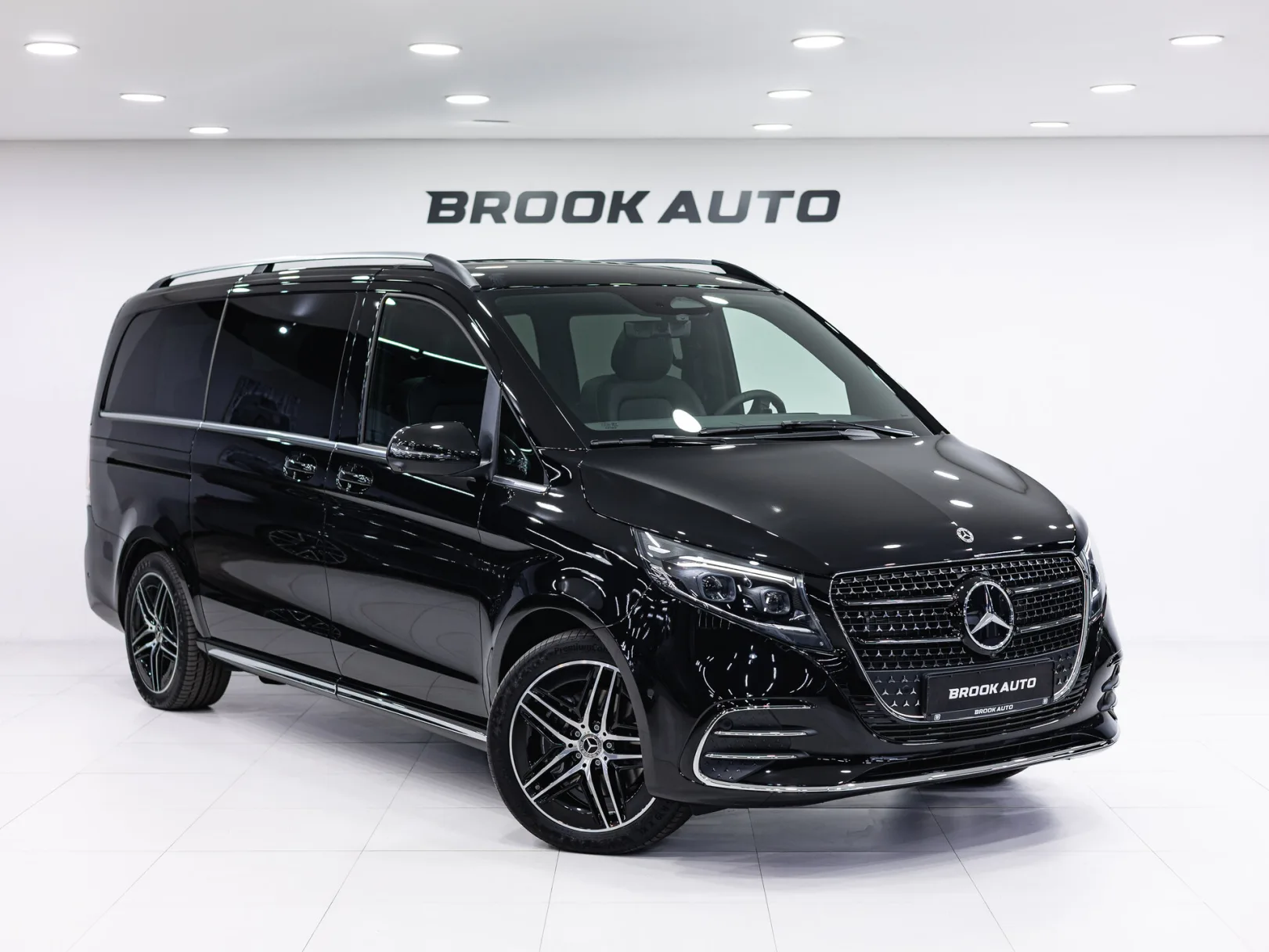 Mercedes-Benz V-Класс Avantgarde III (W447) Рестайлинг 2, 2024 — экстерьер, фото 3
