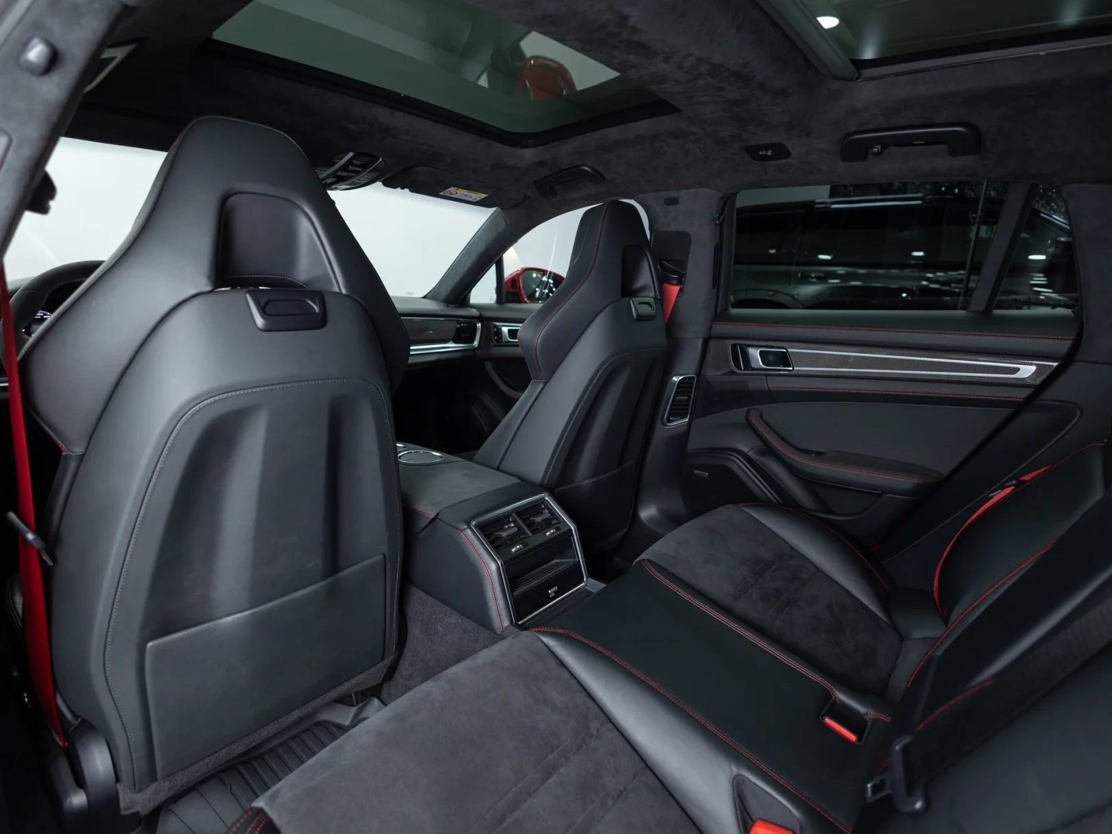 Porsche Panamera GTS II, 2019 — экстерьер, фото 30