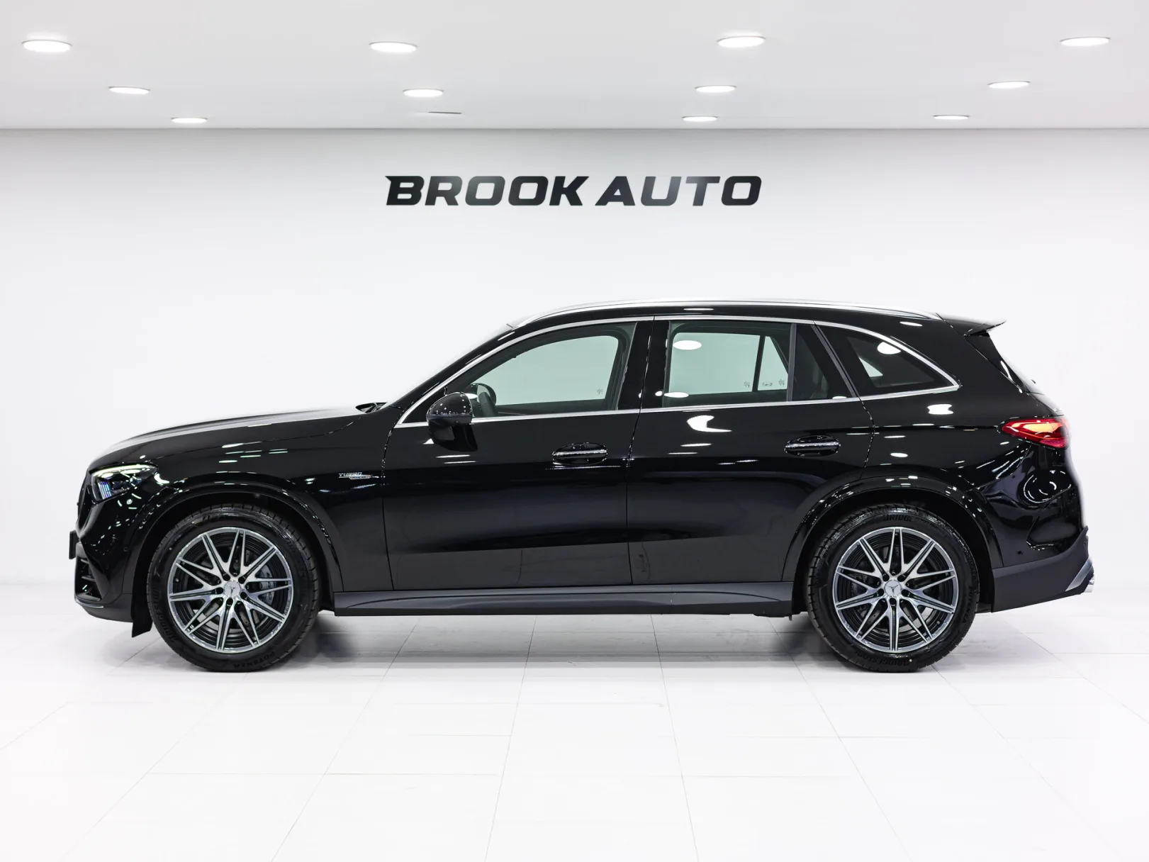 Mercedes-Benz GLC AMG GLC 43 4MATIC II (X254), 2025 — экстерьер, фото 7