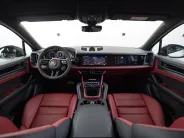 Porsche Cayenne GTS Coupé III Рестайлинг, 2024 — экстерьер, фото 30