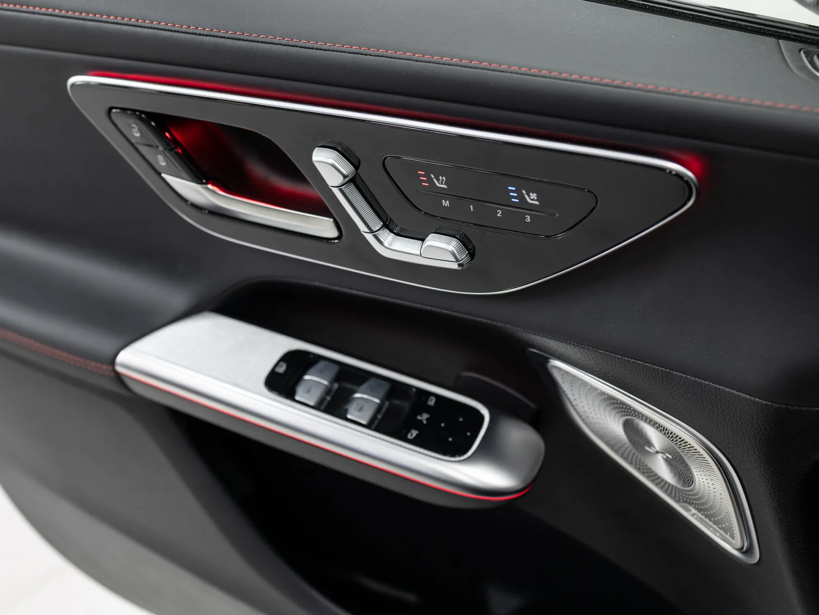 Mercedes-Benz GLC AMG GLC 43 4MATIC II (X254), 2024 — экстерьер, фото 9