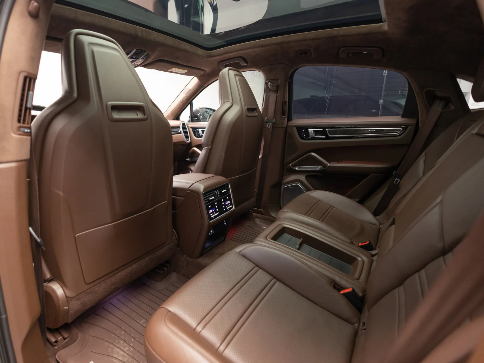 Porsche Cayenne Turbo Coupé III, 2019 — экстерьер, фото 30