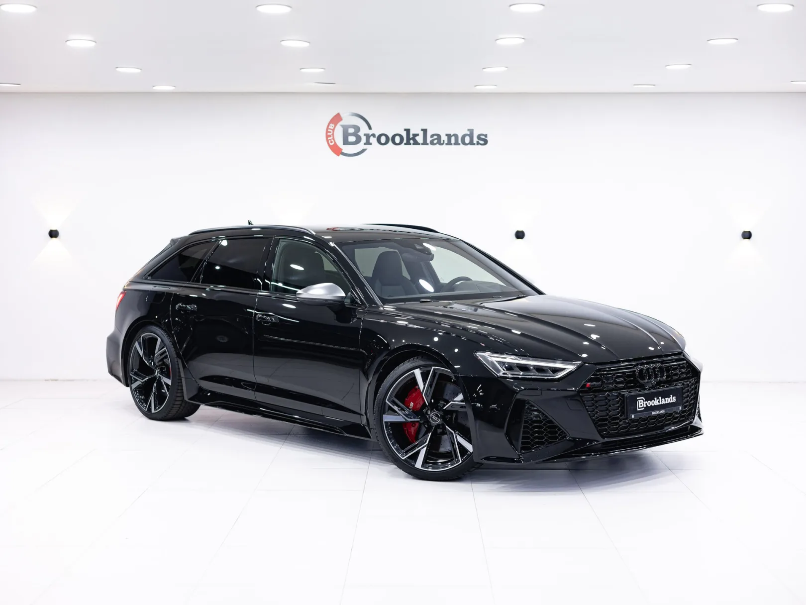 Audi RS 6 TFSI quattro IV (C8), 2020 — экстерьер, фото 3