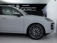Porsche Cayenne Базовая III Рестайлинг, 2025 — экстерьер, фото 30