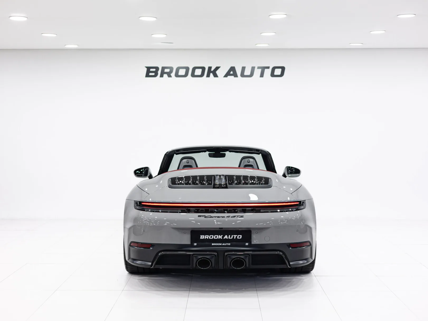 Porsche 911 Carrera 4 GTS VIII (992) Рестайлинг, 2025 — экстерьер, фото 9