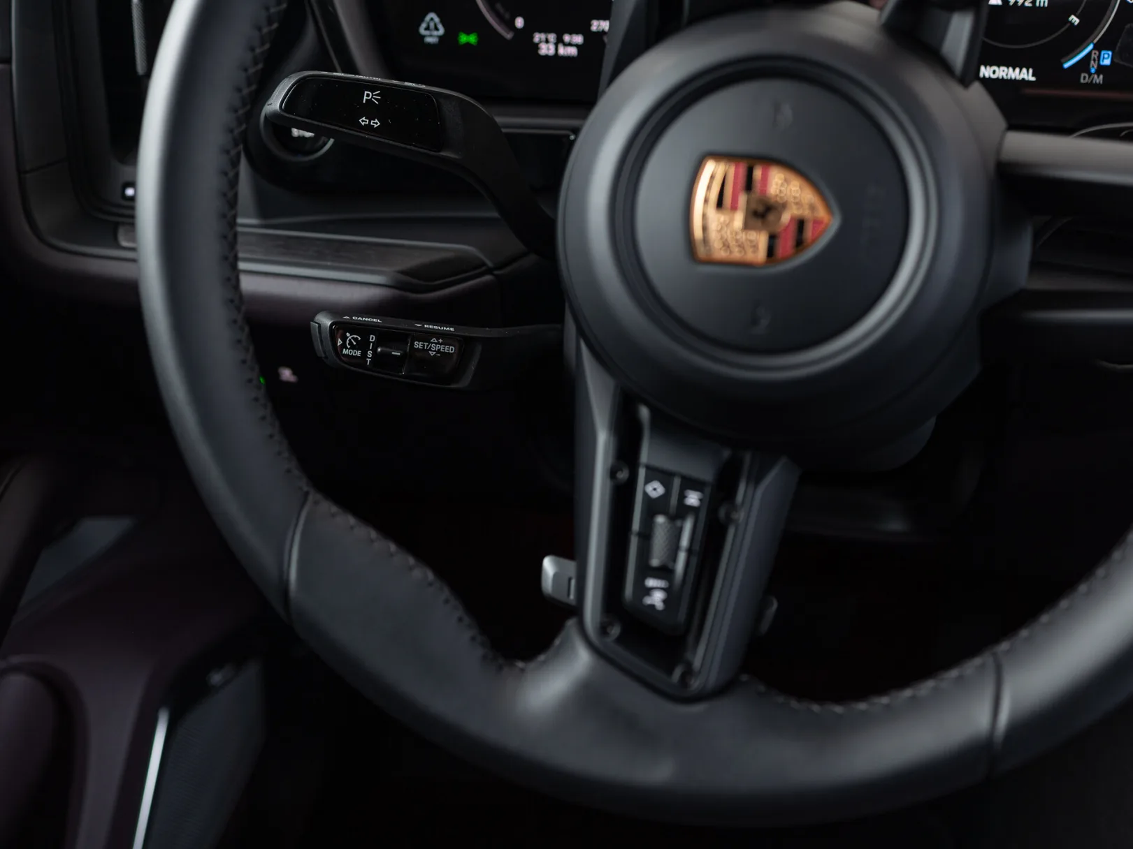 Porsche Cayenne Базовая III Рестайлинг, 2025 — экстерьер, фото 15