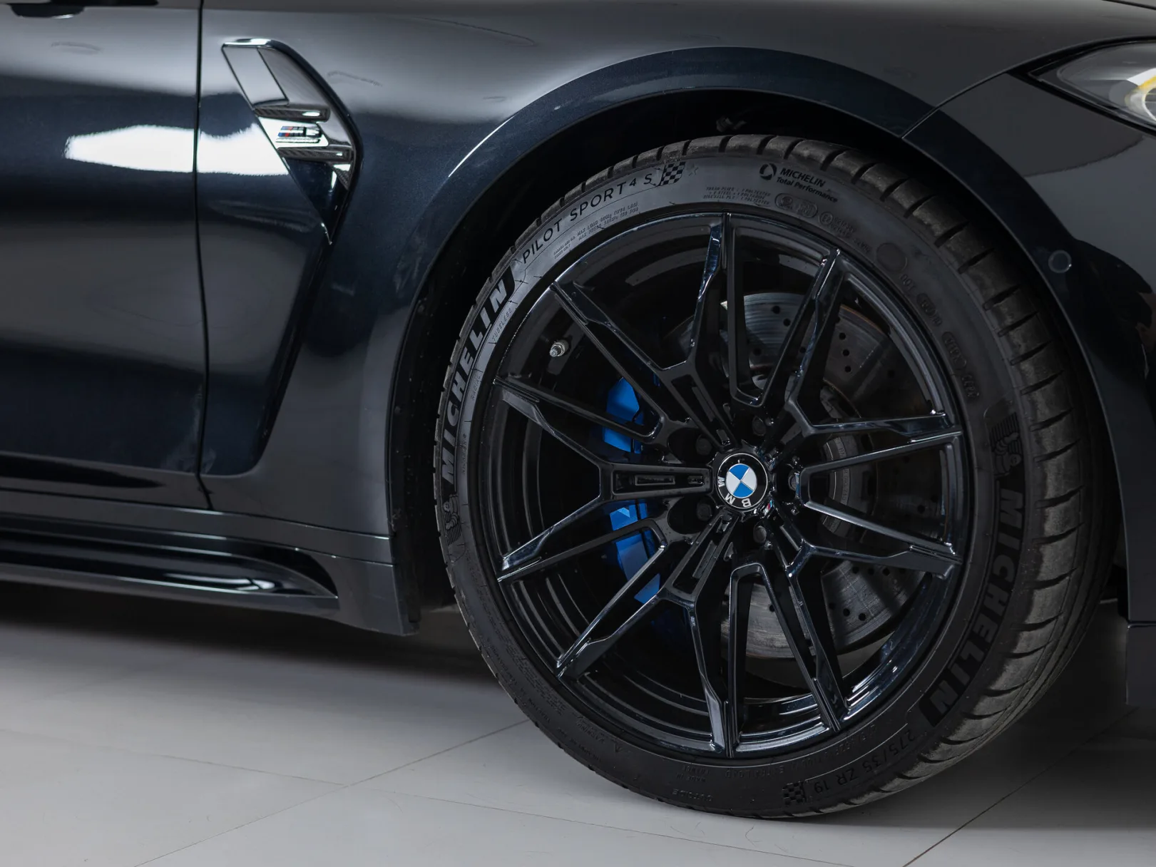 BMW M3 Competition VI (G80), 2022 — экстерьер, фото 34