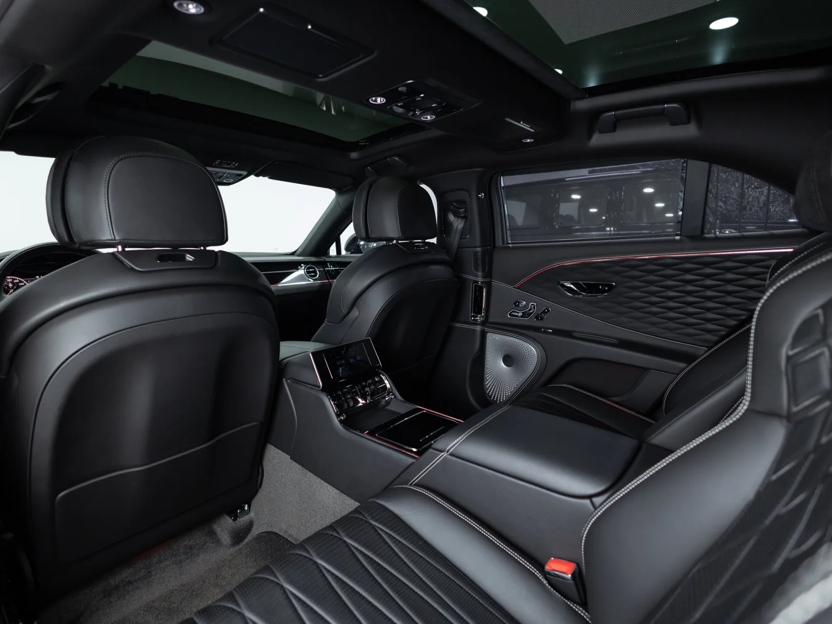 Bentley Flying Spur Individual III, 2021 — экстерьер, фото 28
