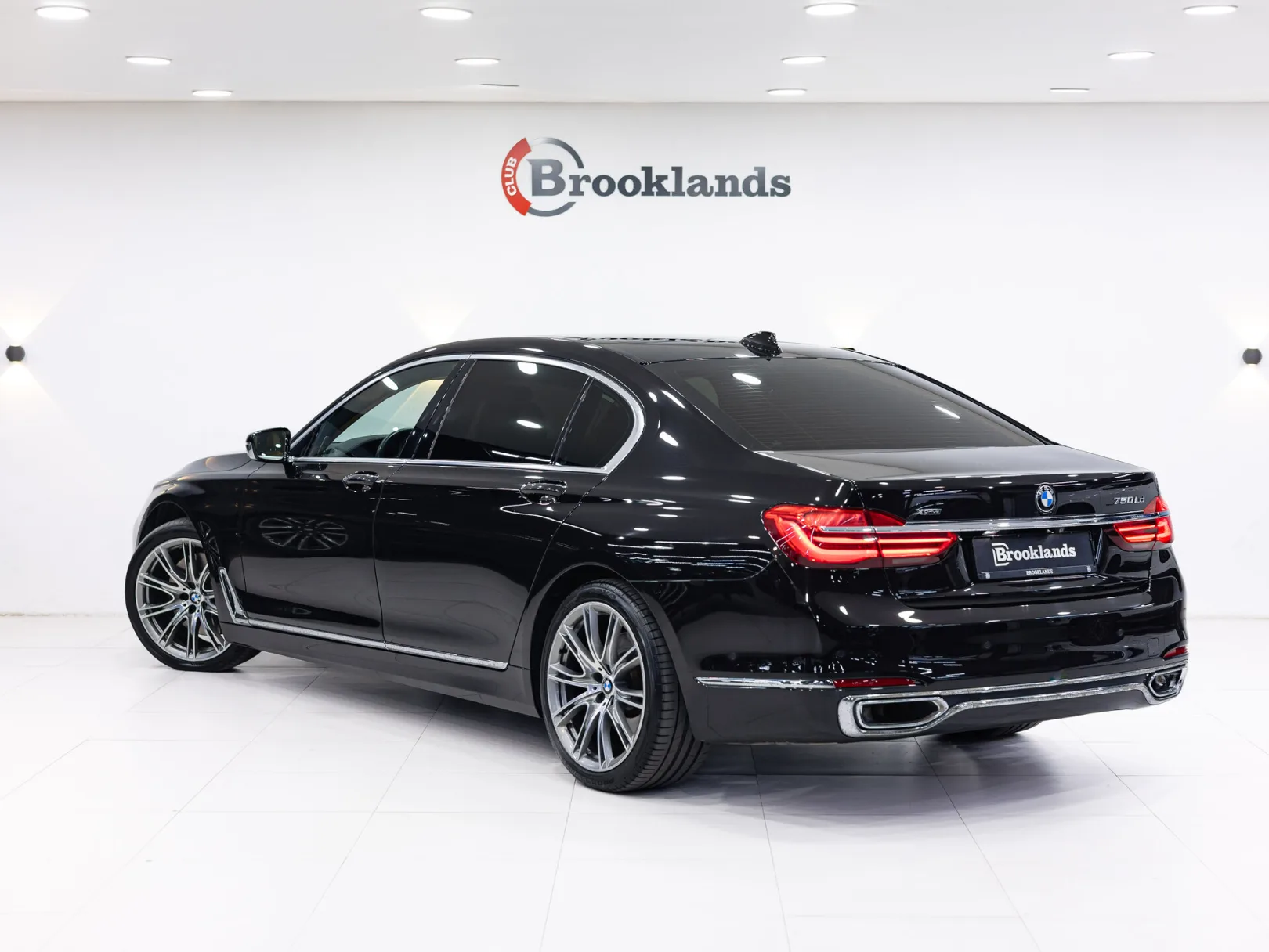 BMW 7 серии 750Ld xDrive VI (G11/G12), 2016 — экстерьер, фото 5