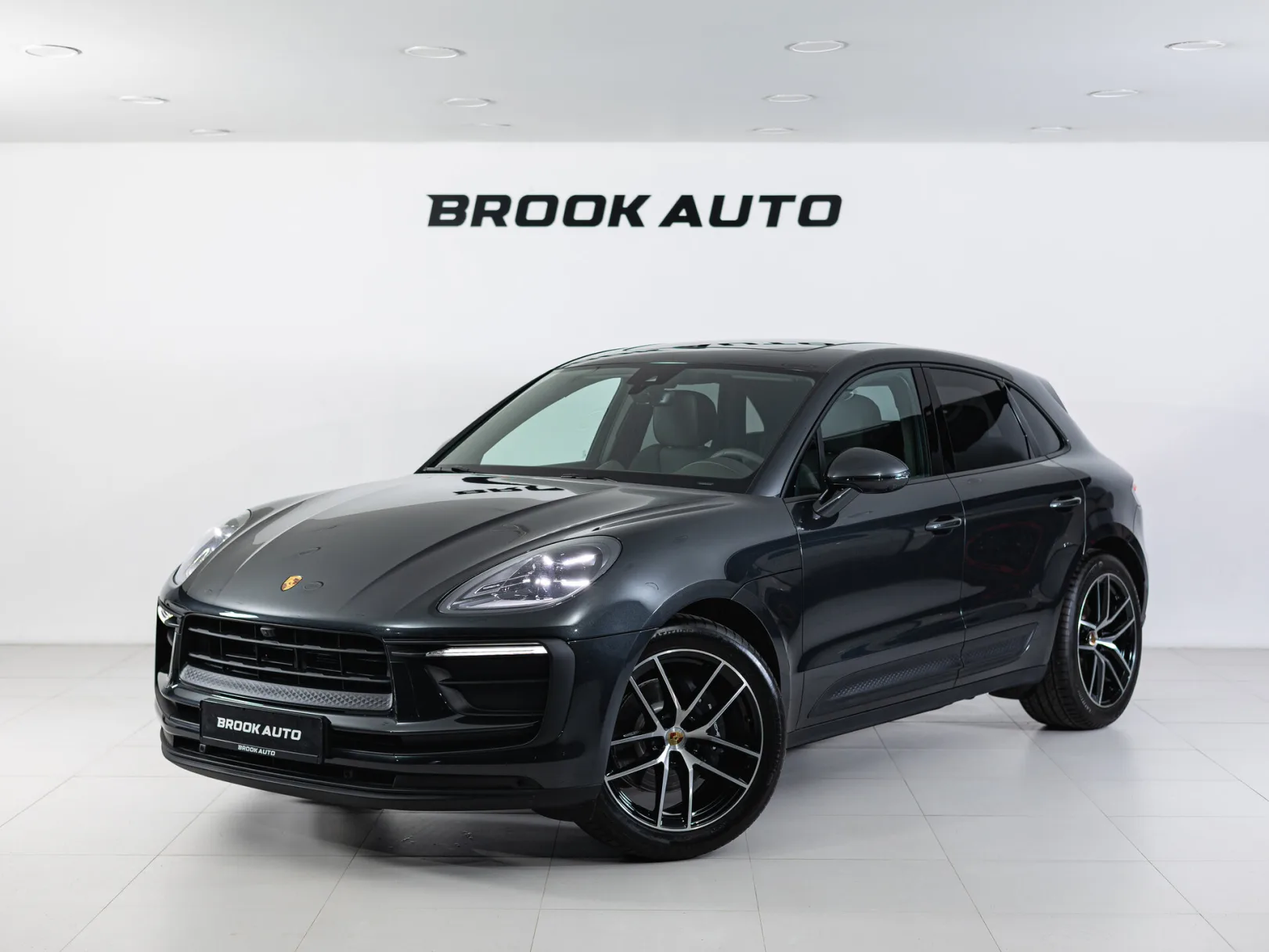 Porsche Macan Базовая I Рестайлинг 2, 2025 — экстерьер, фото 1