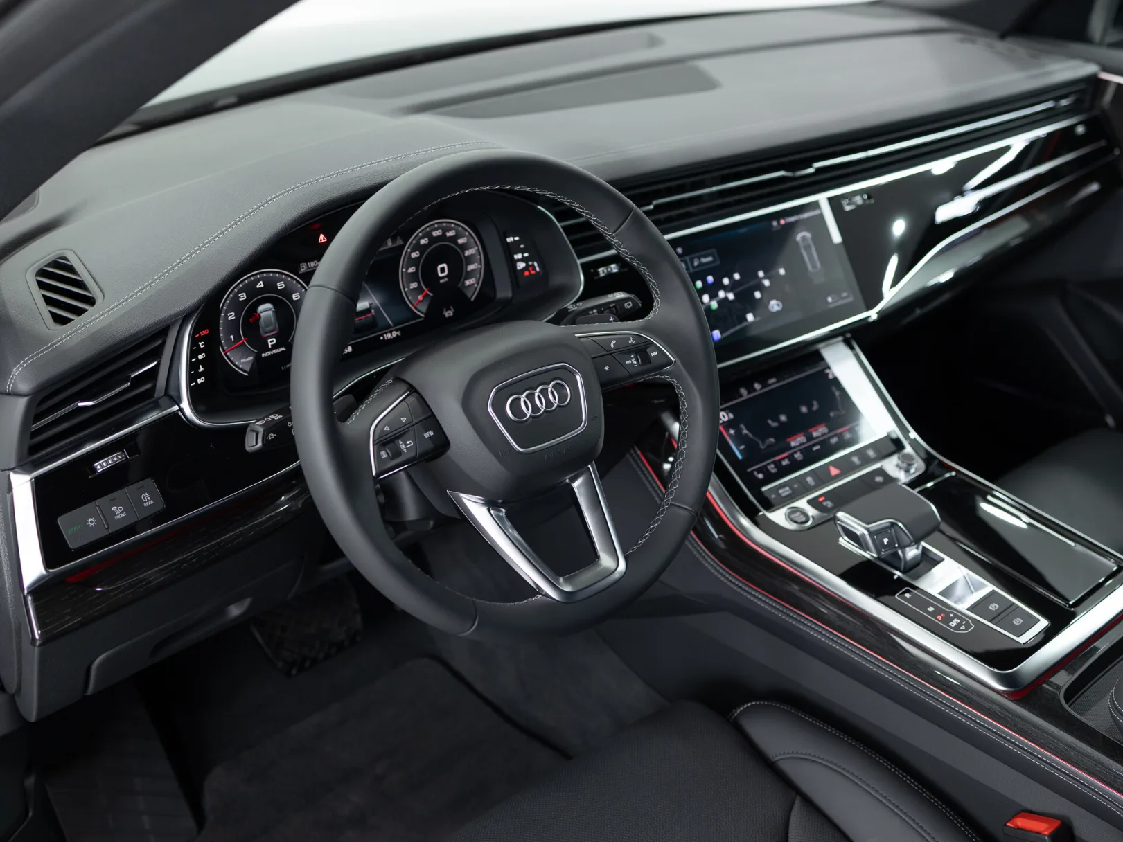 Audi Q8 55 TFSI I (4M) Рестайлинг, 2024 — экстерьер, фото 11