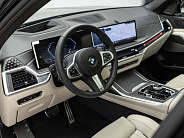 BMW X7 xDrive40d M Sport Pro I (G07) Рестайлинг, 2025 — экстерьер, фото 10
