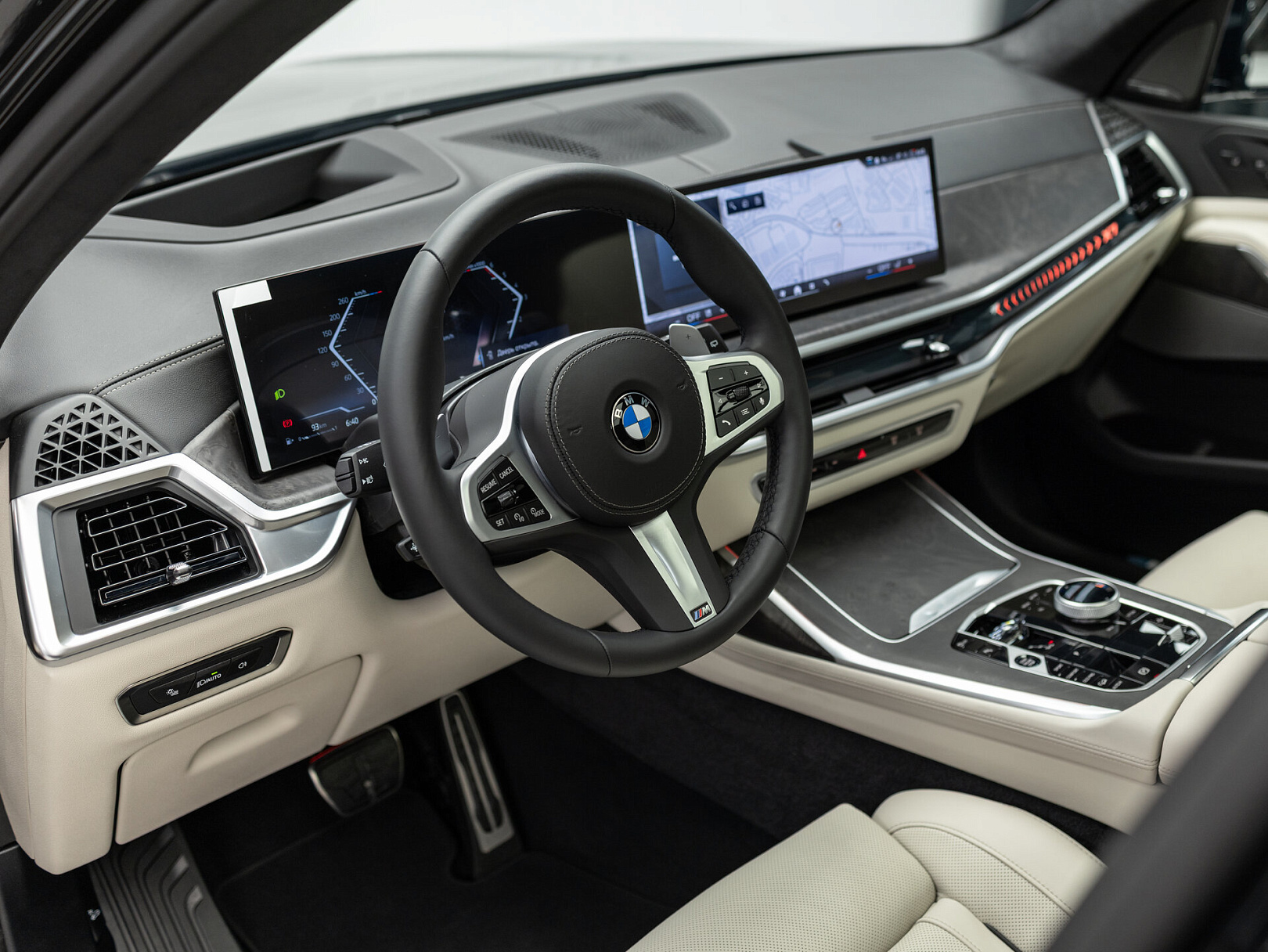 BMW X7 xDrive40d M Sport Pro I (G07) Рестайлинг, 2025 — экстерьер, фото 10