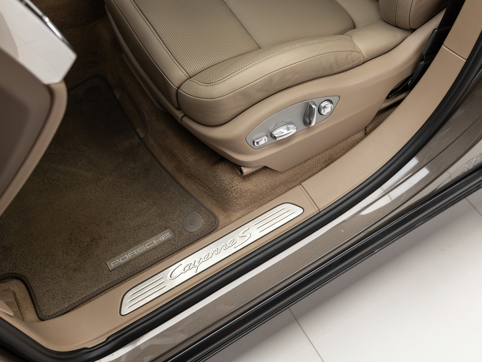 Porsche Cayenne S Tiptronic II (958), 2012 — экстерьер, фото 13