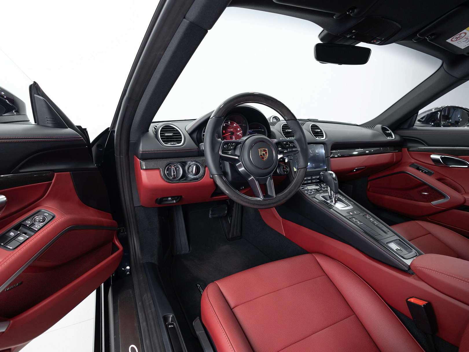 Porsche Cayman 718 Cayman Style Edition III 718 (982), 2025 — экстерьер, фото 9