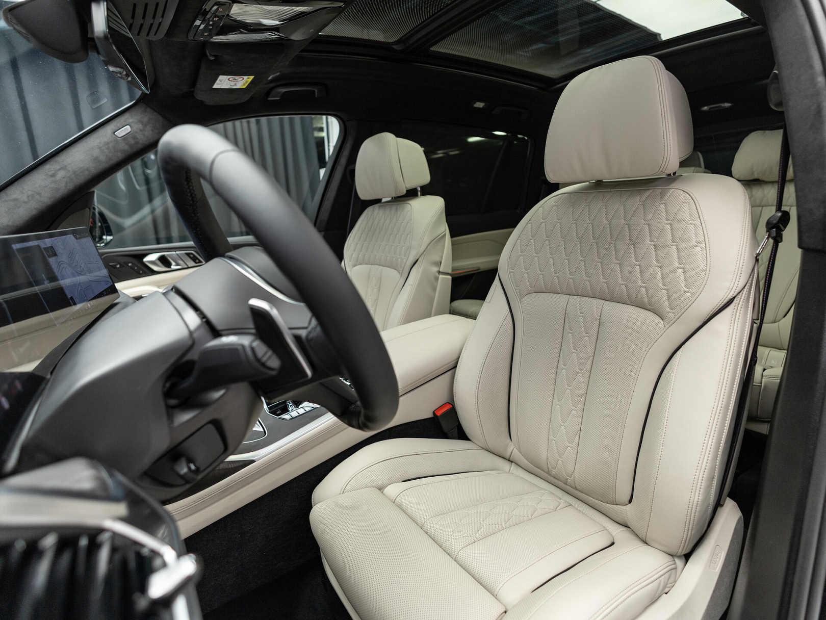 BMW X7 xDrive40d M Sport Pro I (G07) Рестайлинг, 2025 — экстерьер, фото 11