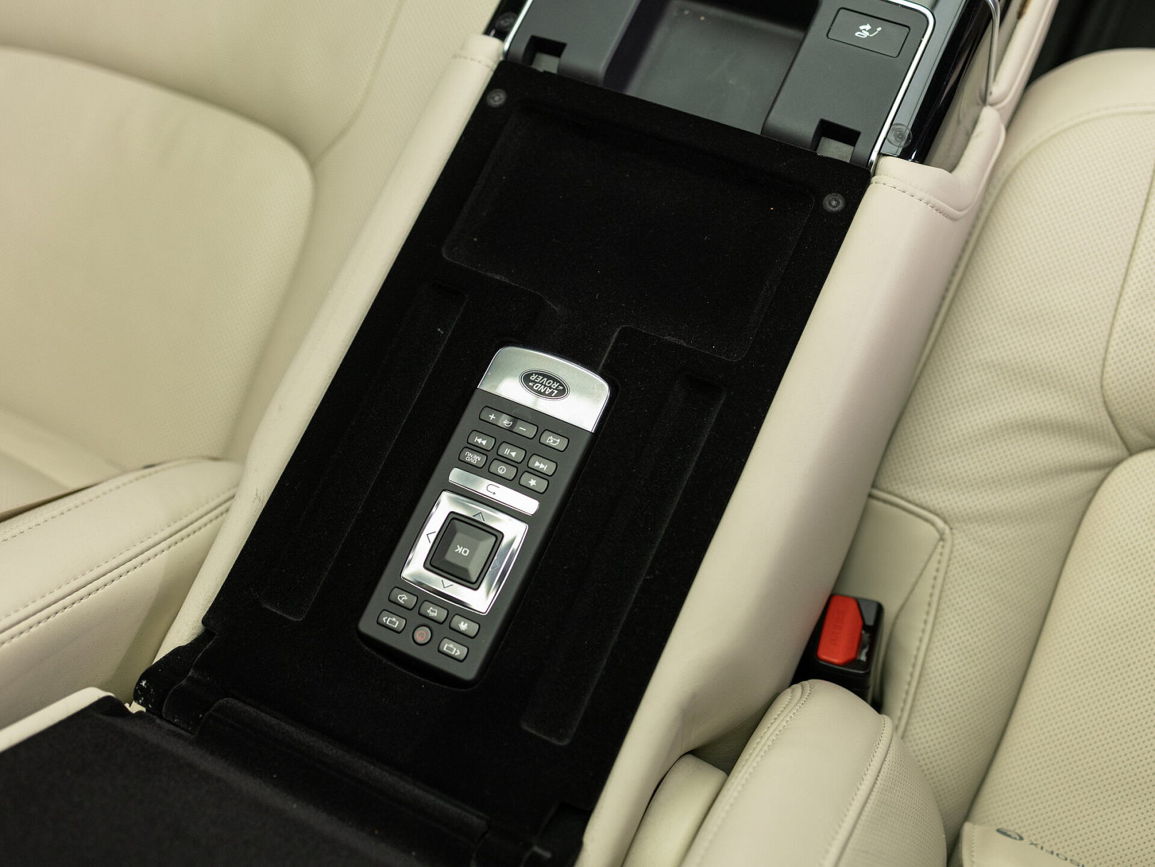 Land Rover Range Rover Autobiography IV Рестайлинг, 2021 — экстерьер, фото 33