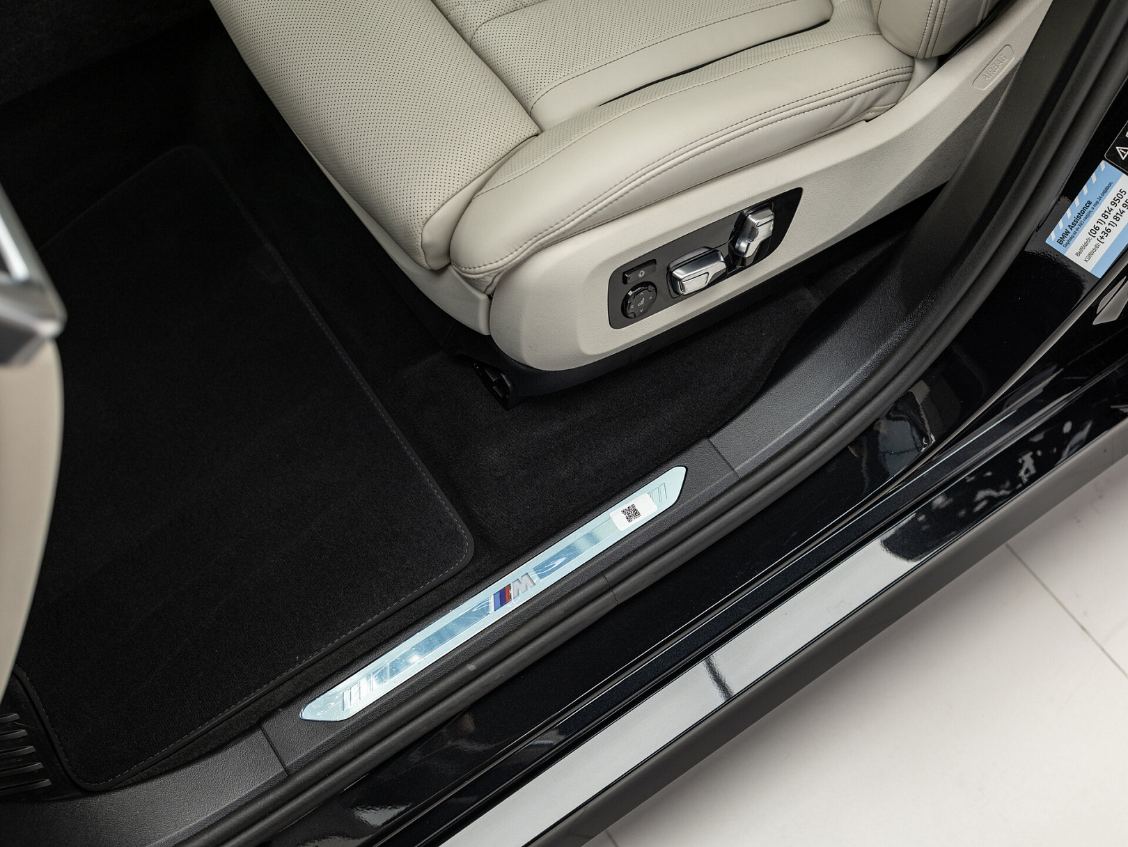 BMW X7 xDrive40d M Sport Pro I (G07) Рестайлинг, 2025 — экстерьер, фото 12
