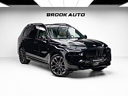 BMW X7 xDrive40d M Sport Pro I (G07) Рестайлинг, 2025 — экстерьер, фото 3