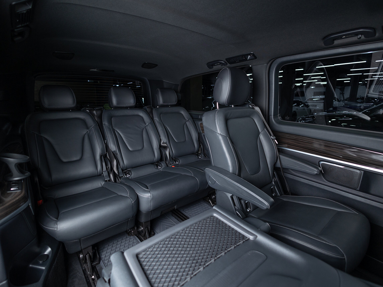 Mercedes-Benz V-Класс V300 d Avantgarde экстра длинный III (W447) Рестайлинг, 2022 — экстерьер, фото 12