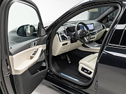 BMW X7 xDrive40d M Sport Pro I (G07) Рестайлинг, 2025 — экстерьер, фото 7