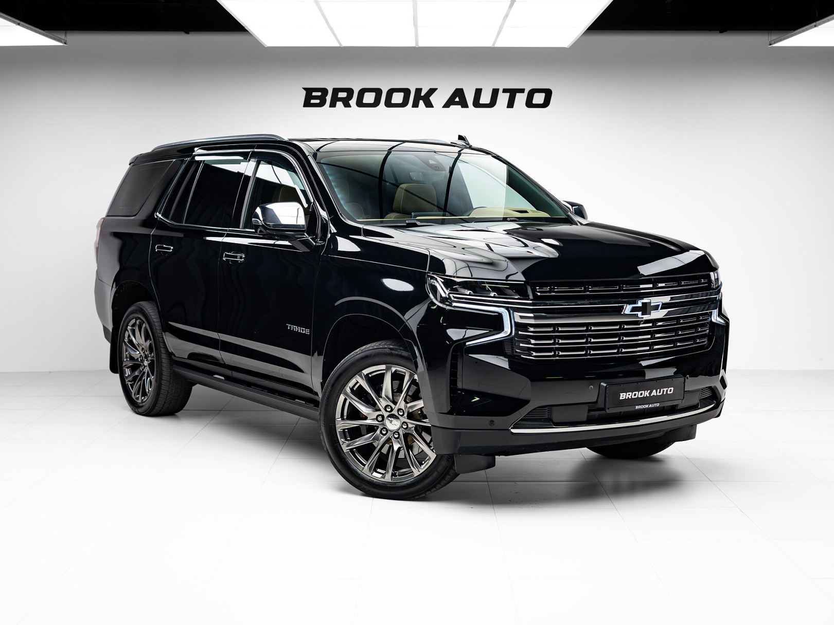 Chevrolet Tahoe Premier V, 2022 — экстерьер, фото 3