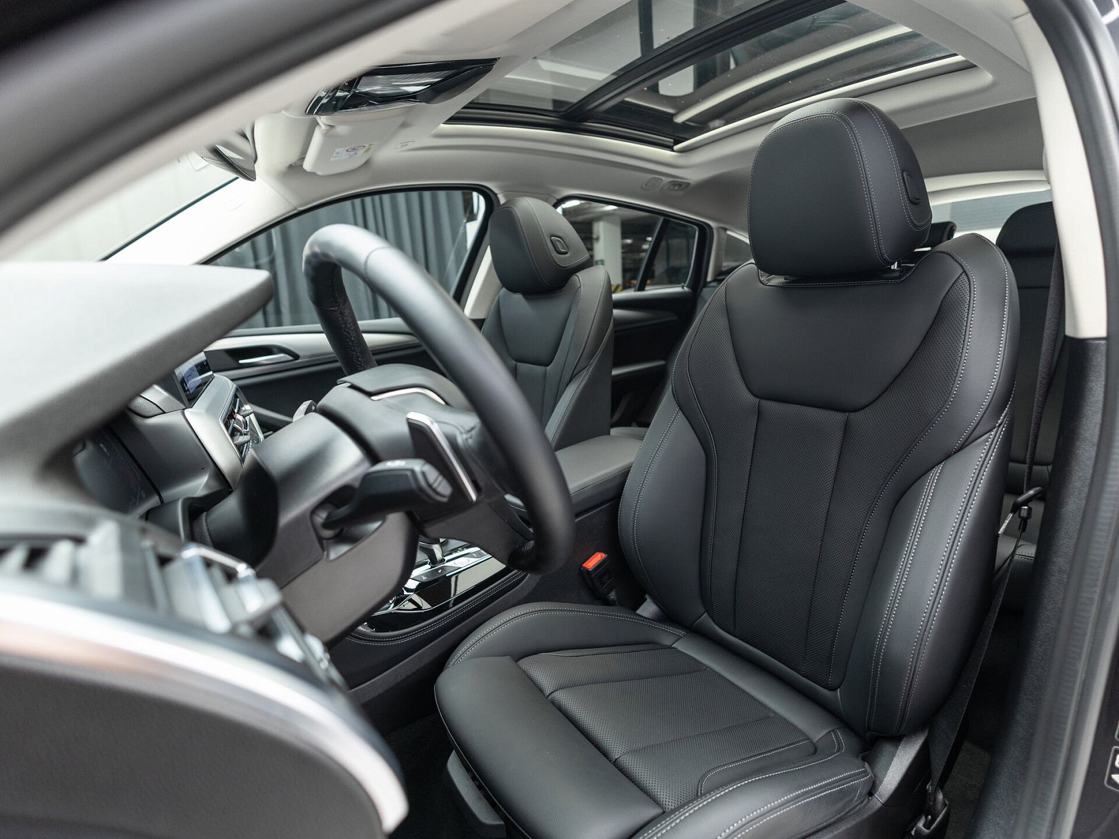 BMW X4 xDrive20i II (G02) Рестайлинг, 2022 — экстерьер, фото 11