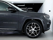 Jeep Grand Cherokee Summit Reserve V (WL), 2023 — экстерьер, фото 39