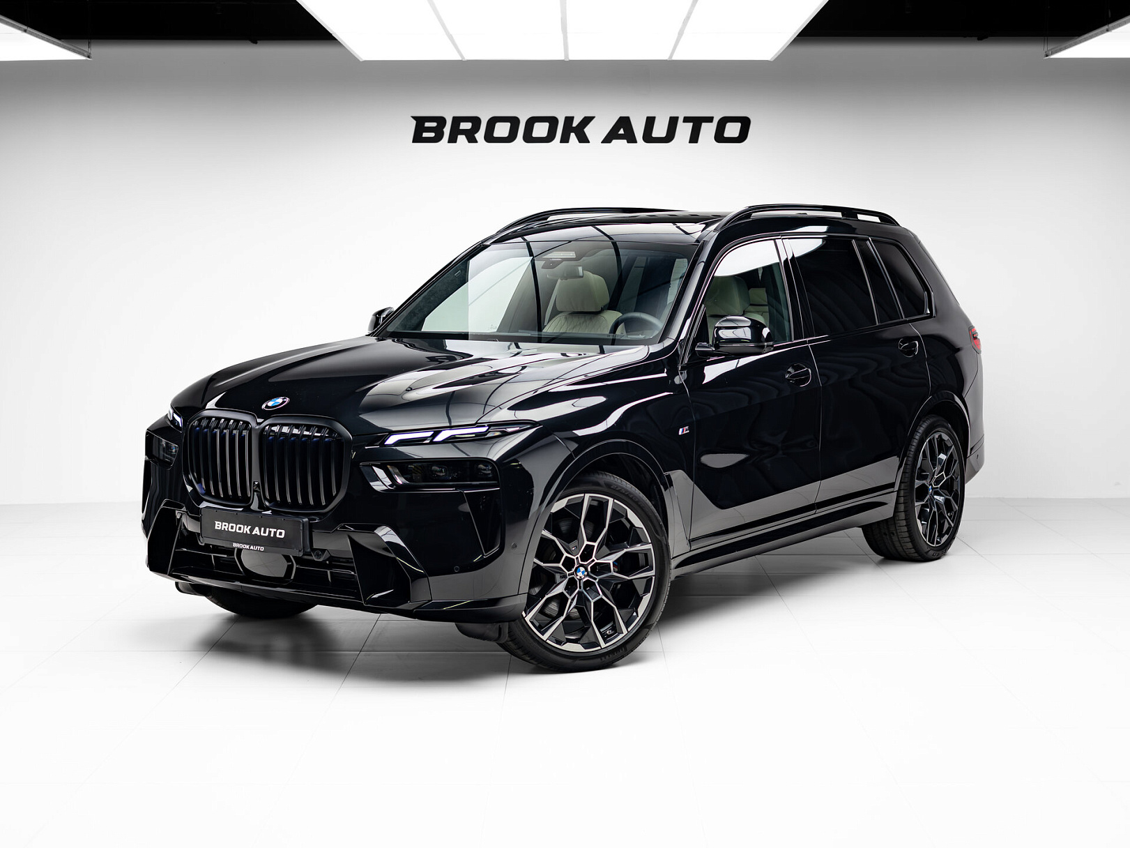 BMW X7 xDrive40d M Sport Pro I (G07) Рестайлинг, 2025 — экстерьер, фото 1