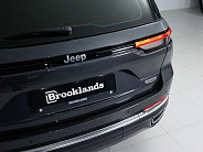 Jeep Grand Cherokee Summit Reserve V (WL), 2023 — экстерьер, фото 38
