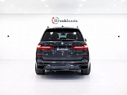 BMW X7 M50d M Special I (G07), 2021 — экстерьер, фото 5