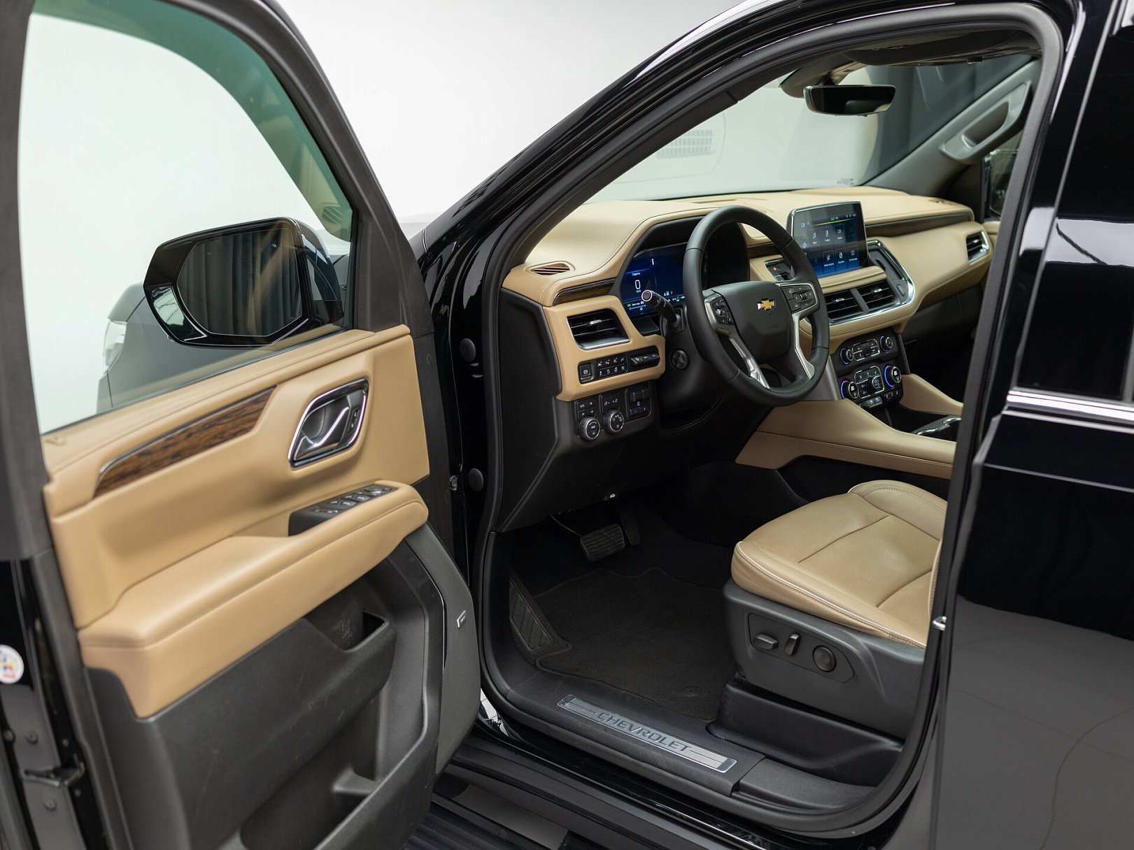 Chevrolet Tahoe Premier V, 2022 — экстерьер, фото 7