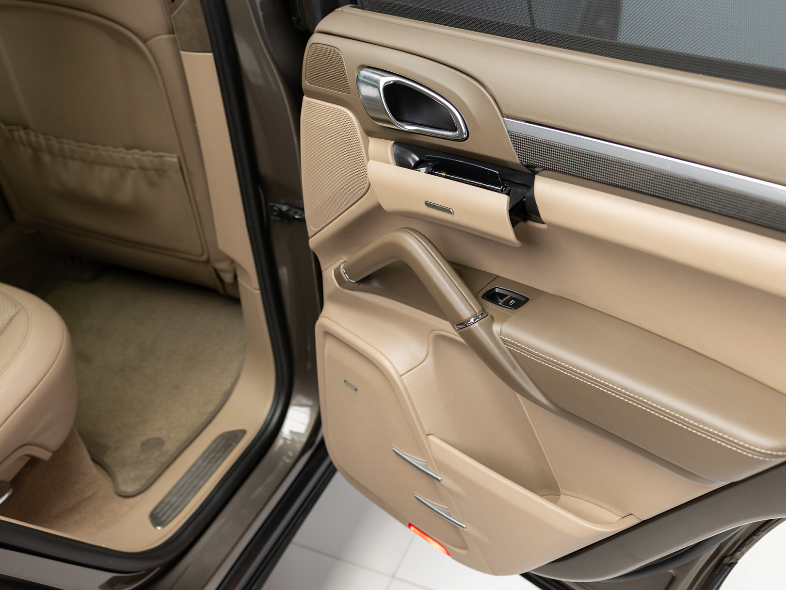 Porsche Cayenne S Tiptronic II (958), 2012 — экстерьер, фото 26