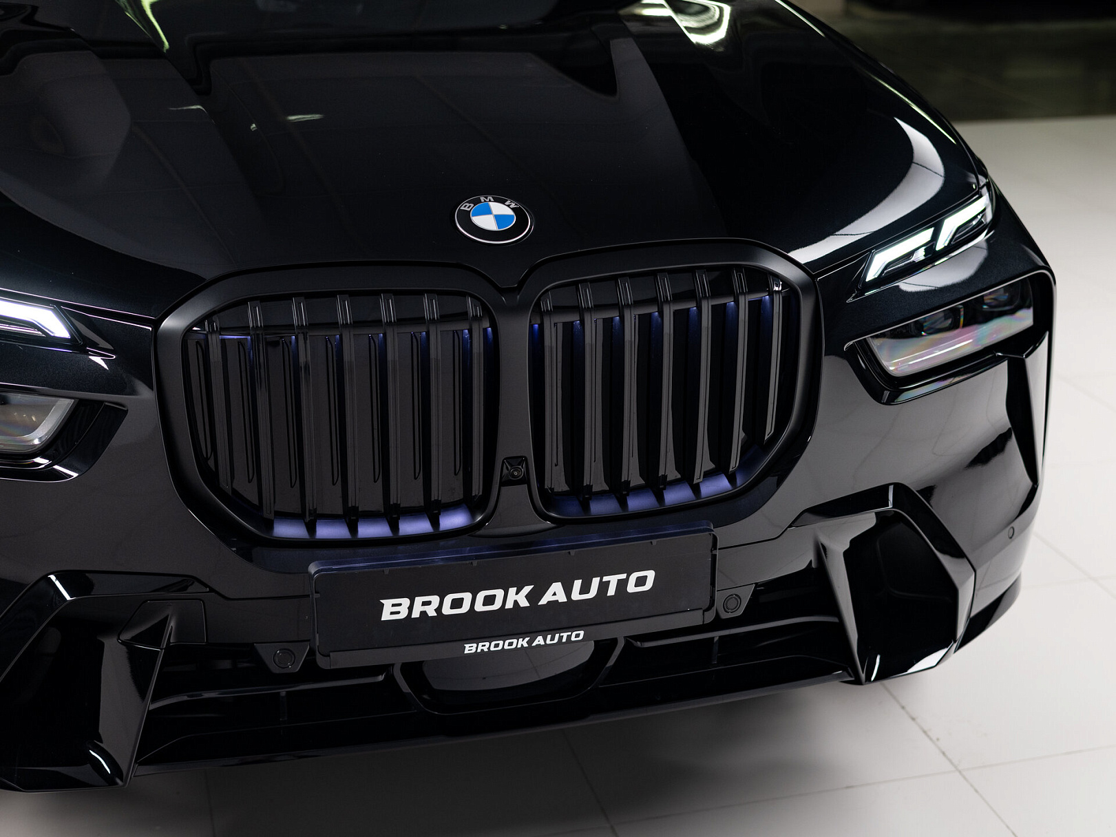 BMW X7 xDrive40d M Sport Pro I (G07) Рестайлинг, 2025 — экстерьер, фото 34