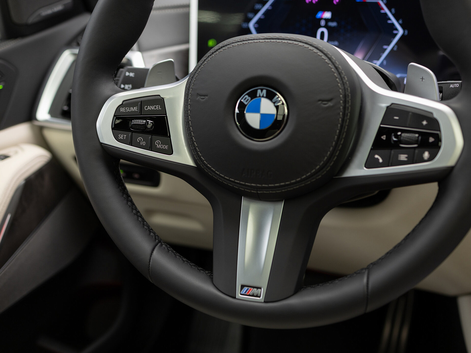 BMW X7 xDrive40d M Sport Pro I (G07) Рестайлинг, 2025 — экстерьер, фото 16