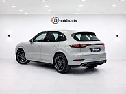 Porsche Cayenne III, 2023 — экстерьер, фото 4