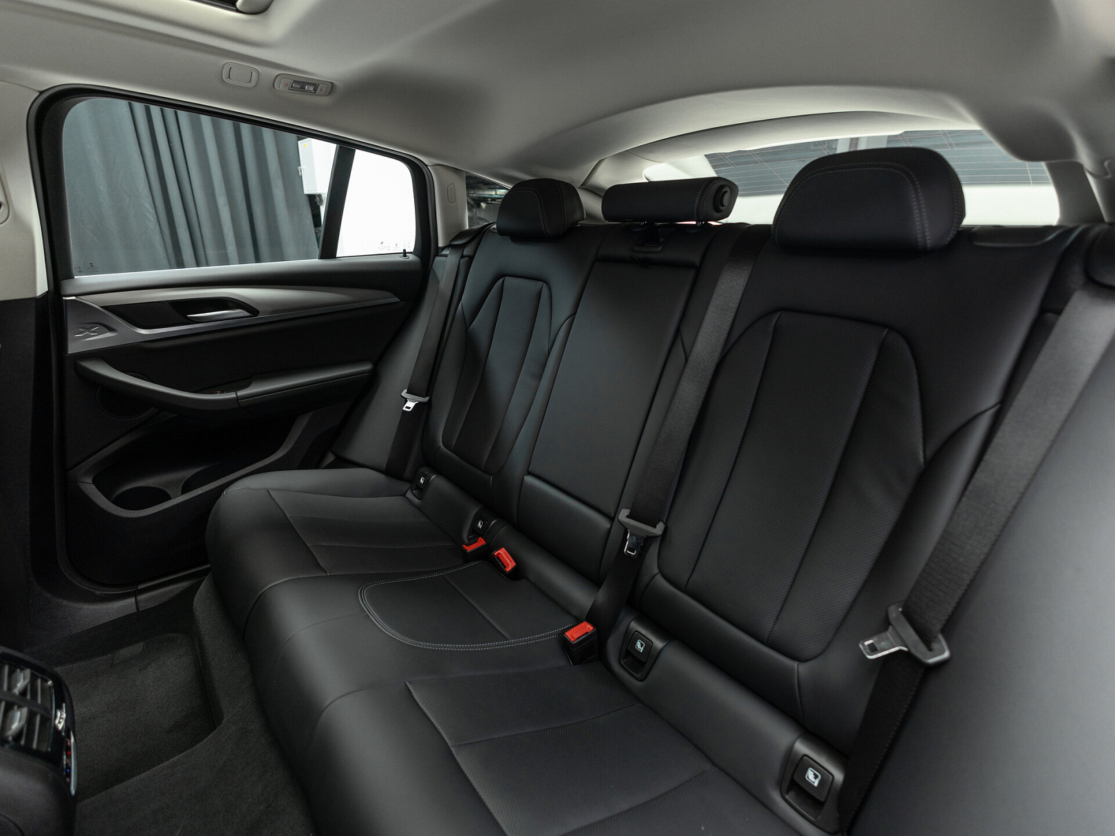 BMW X4 xDrive20i II (G02) Рестайлинг, 2022 — экстерьер, фото 28